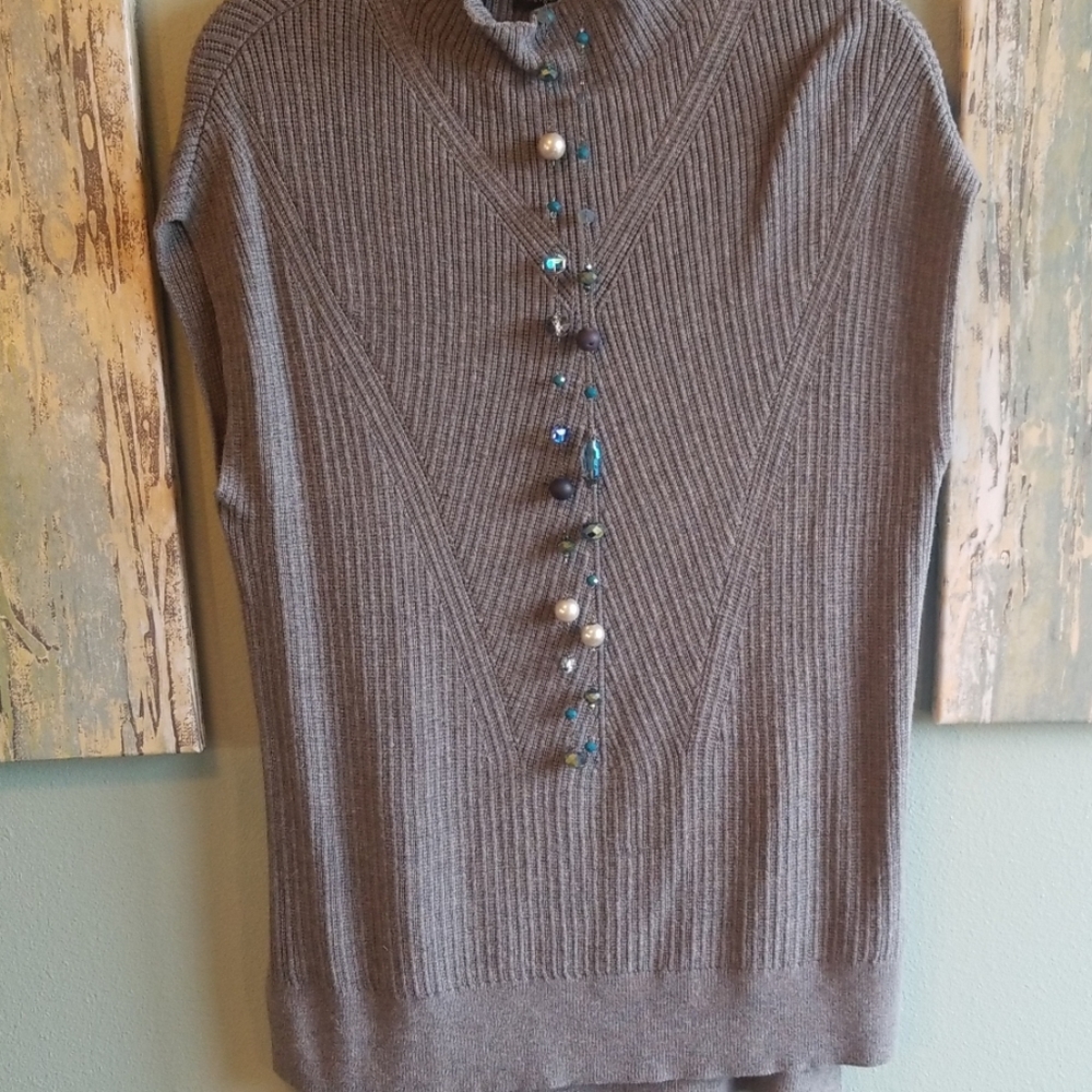 Banana Republic short sleeve sweater